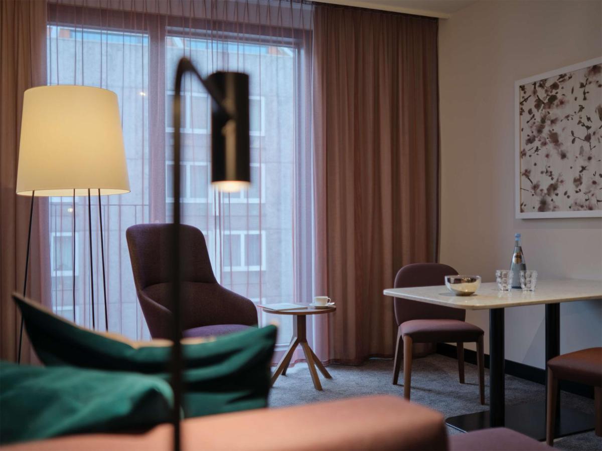 アディーナ アパートメント ホテル ニュルンベルク エクステリア 写真